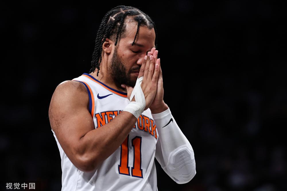 攻和防守两 攻和防守两