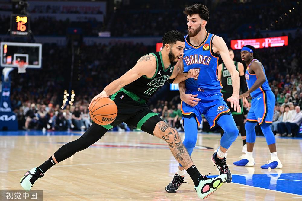 场上的每一 场上的每一