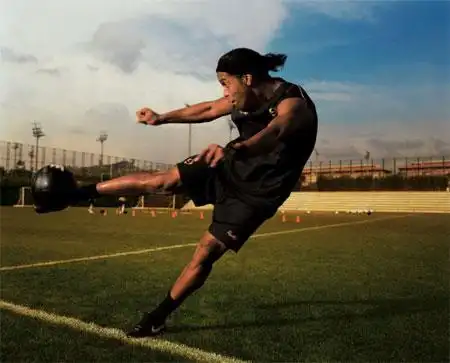 不斷突破自 不斷突破自