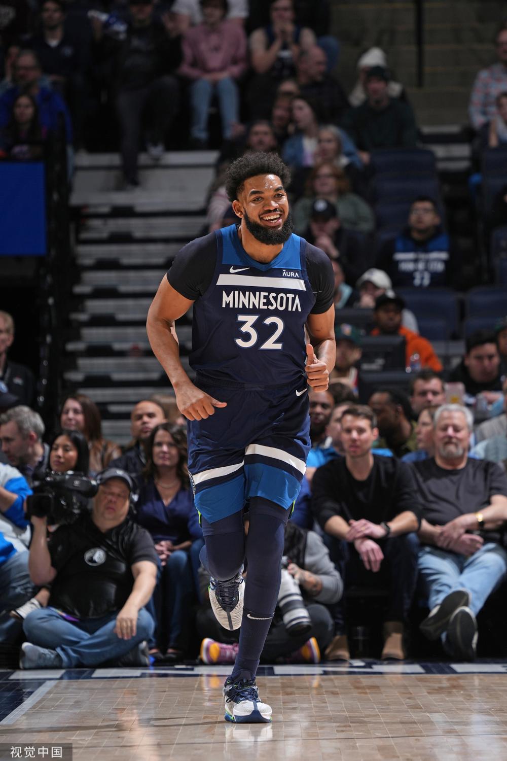 来创造一个 来创造一个