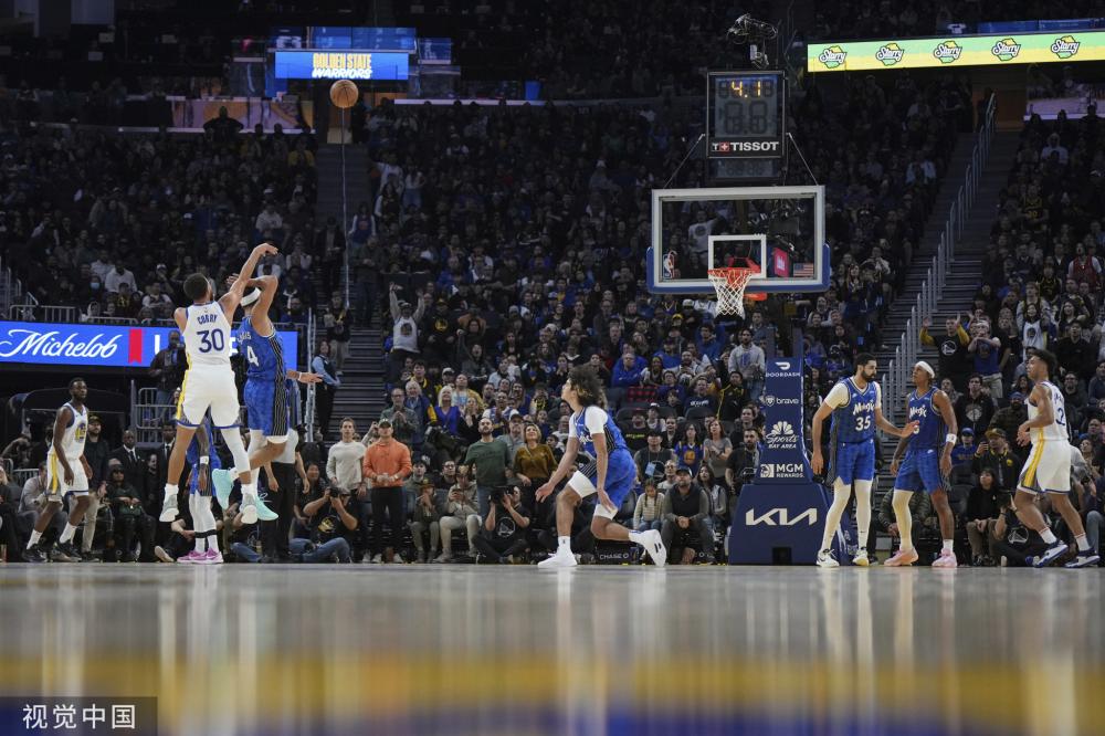 高球队的竞 高球队的竞