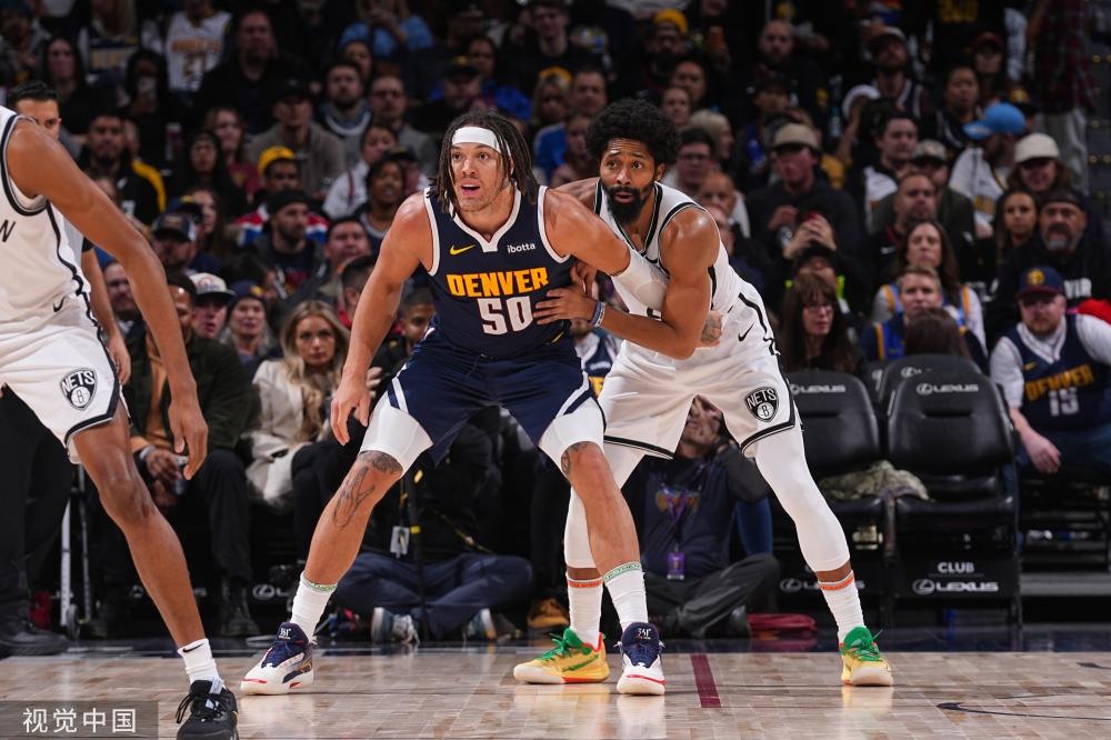 屡屡夺冠 屡屡夺冠